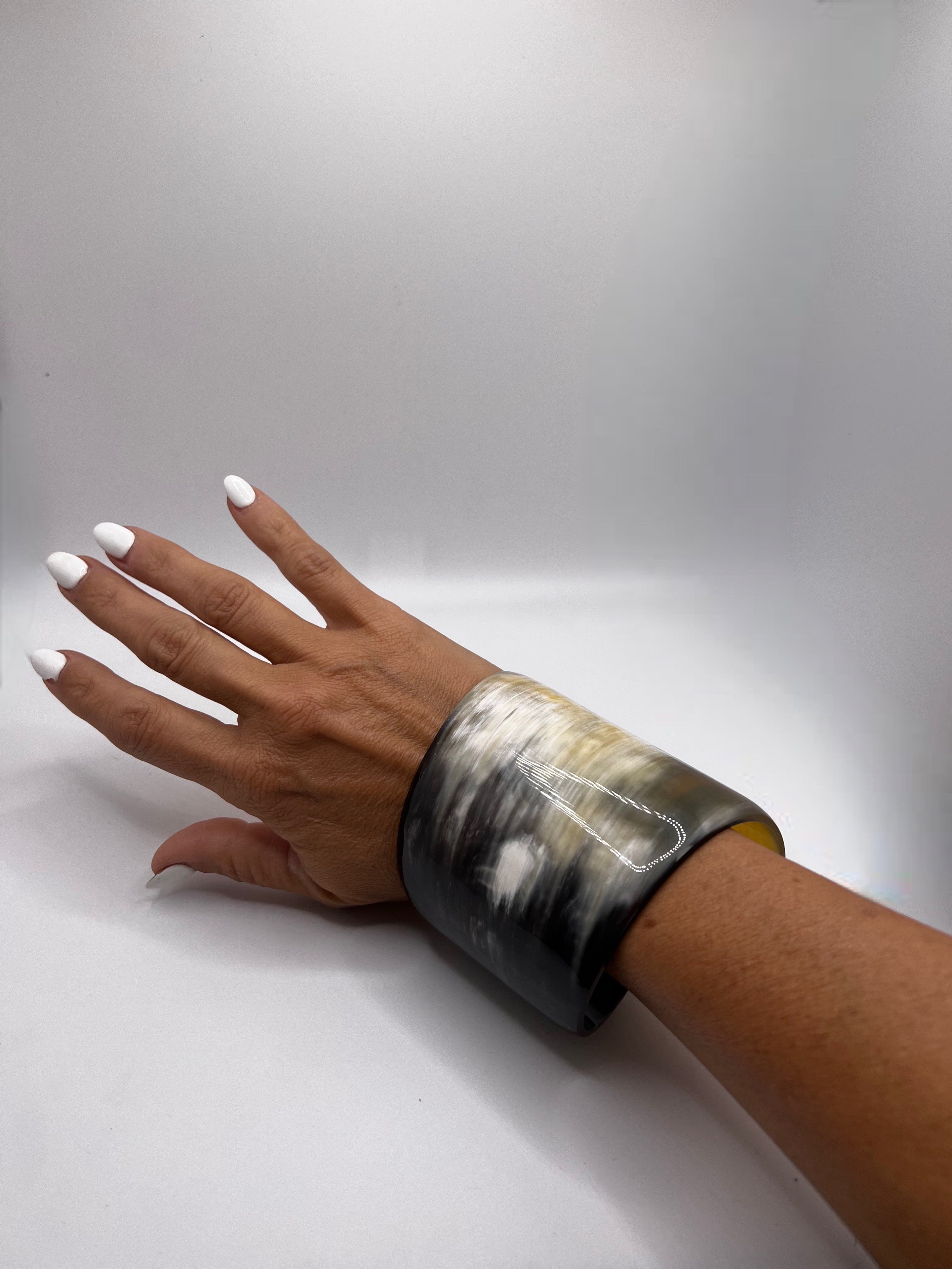 Cowhorn Bracelet